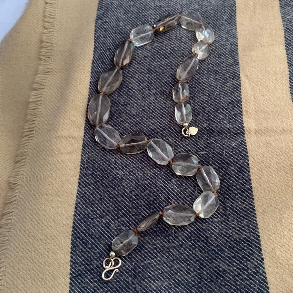 Short clear stone necklace